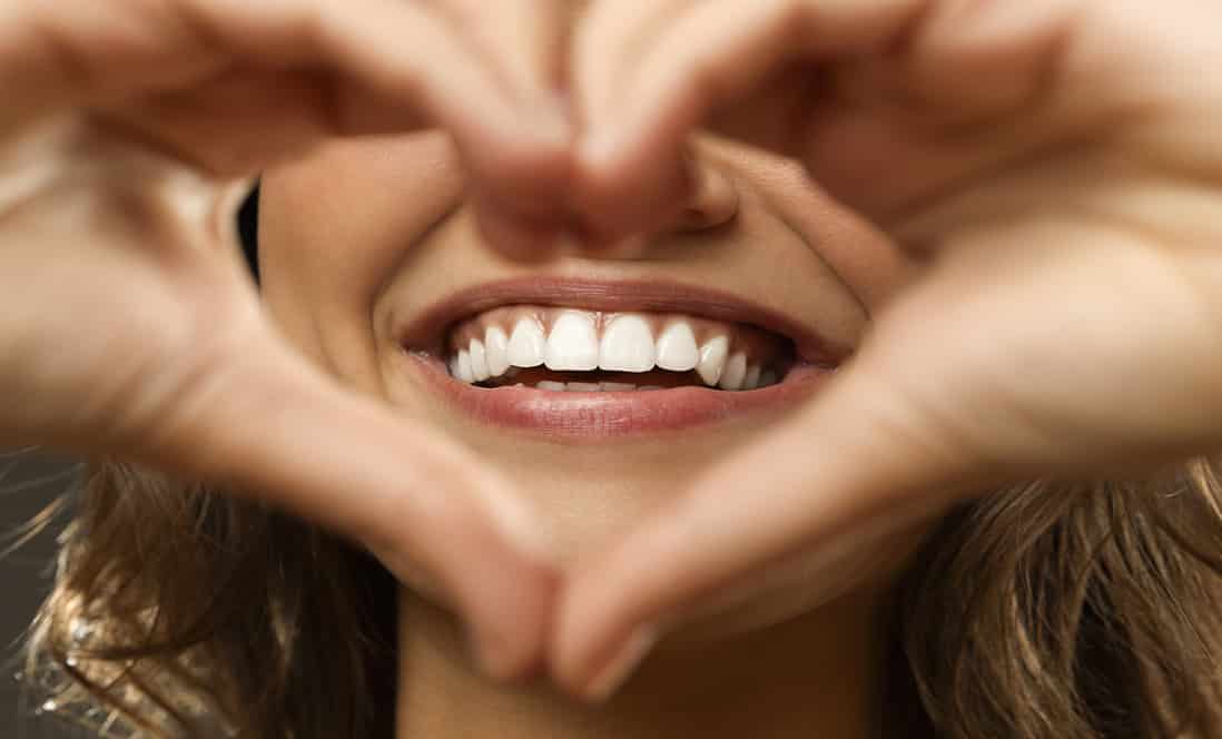 white teeth nice smile with good teeth brushing